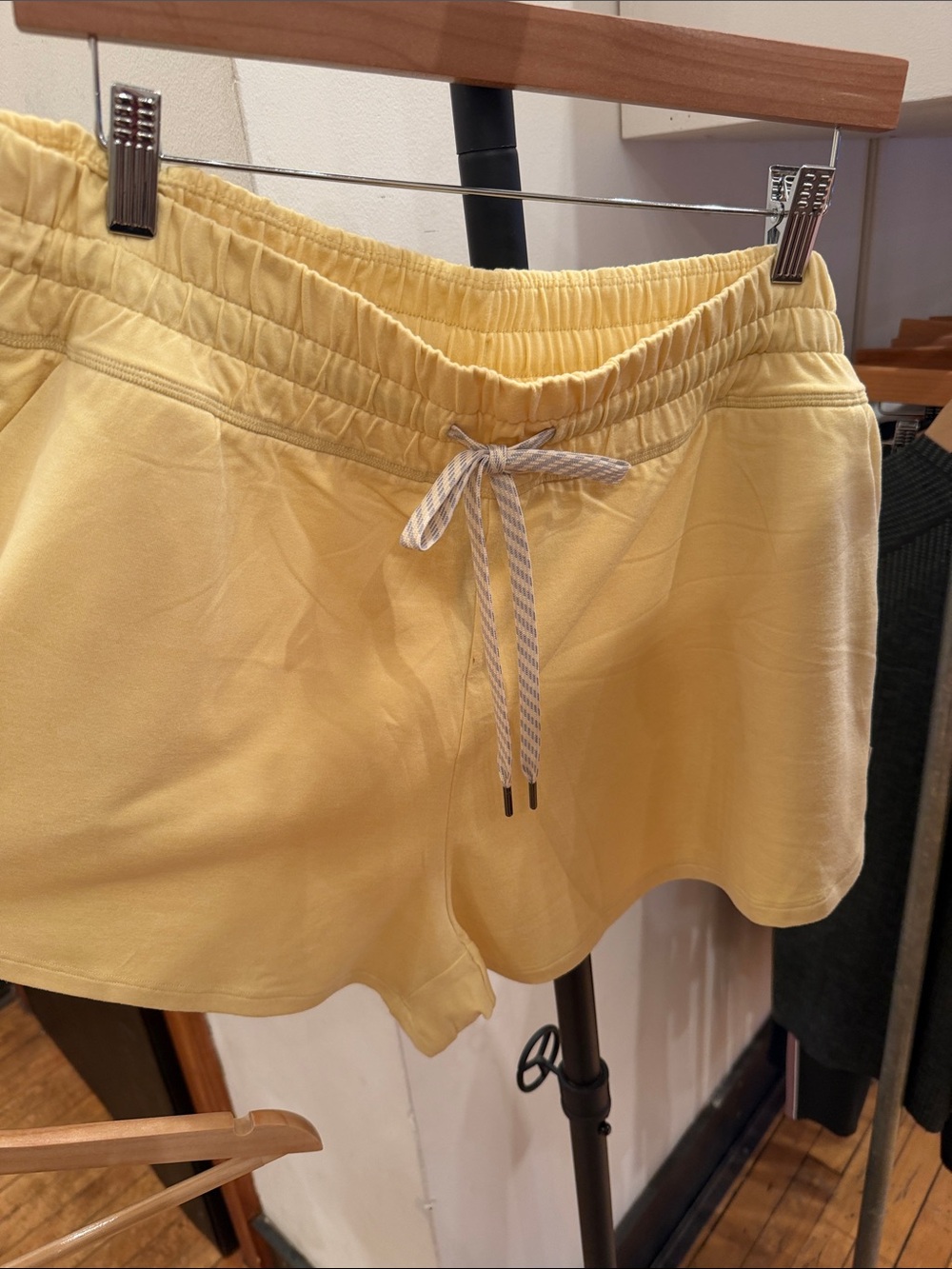 Vuori Halo Performance Short 2.0 NWT
